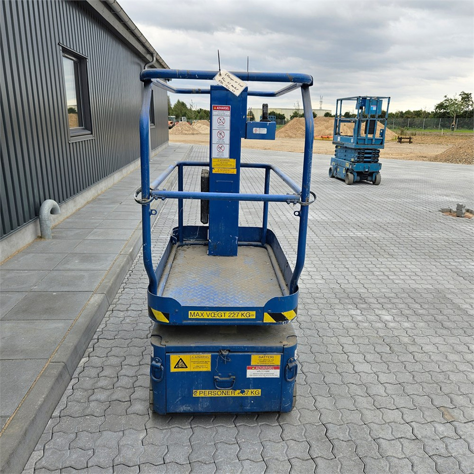 UpRight TM12 - Κάθετος ανελκυστήρας με κατάρτι: φωτογραφία 4 UpRight TM12 - Κάθετος ανελκυστήρας με κατάρτι: φωτογραφία 4