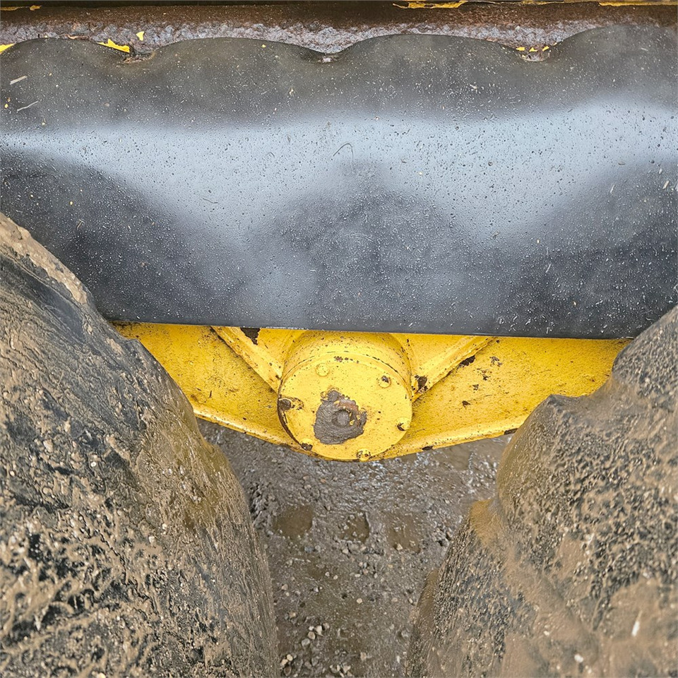 Αρθρωτό φορτηγό Volvo 860S: φωτογραφία 18 Αρθρωτό φορτηγό Volvo 860S: φωτογραφία 18