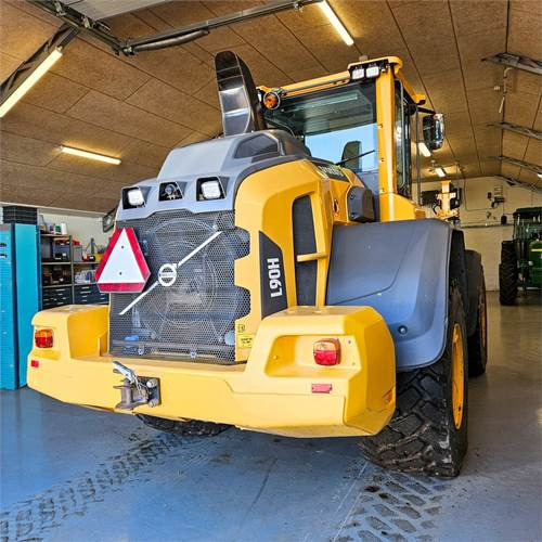 Volvo L90 H - Ελαστιχοφόρος φορτωτής: φωτογραφία 5 Volvo L90 H - Ελαστιχοφόρος φορτωτής: φωτογραφία 5