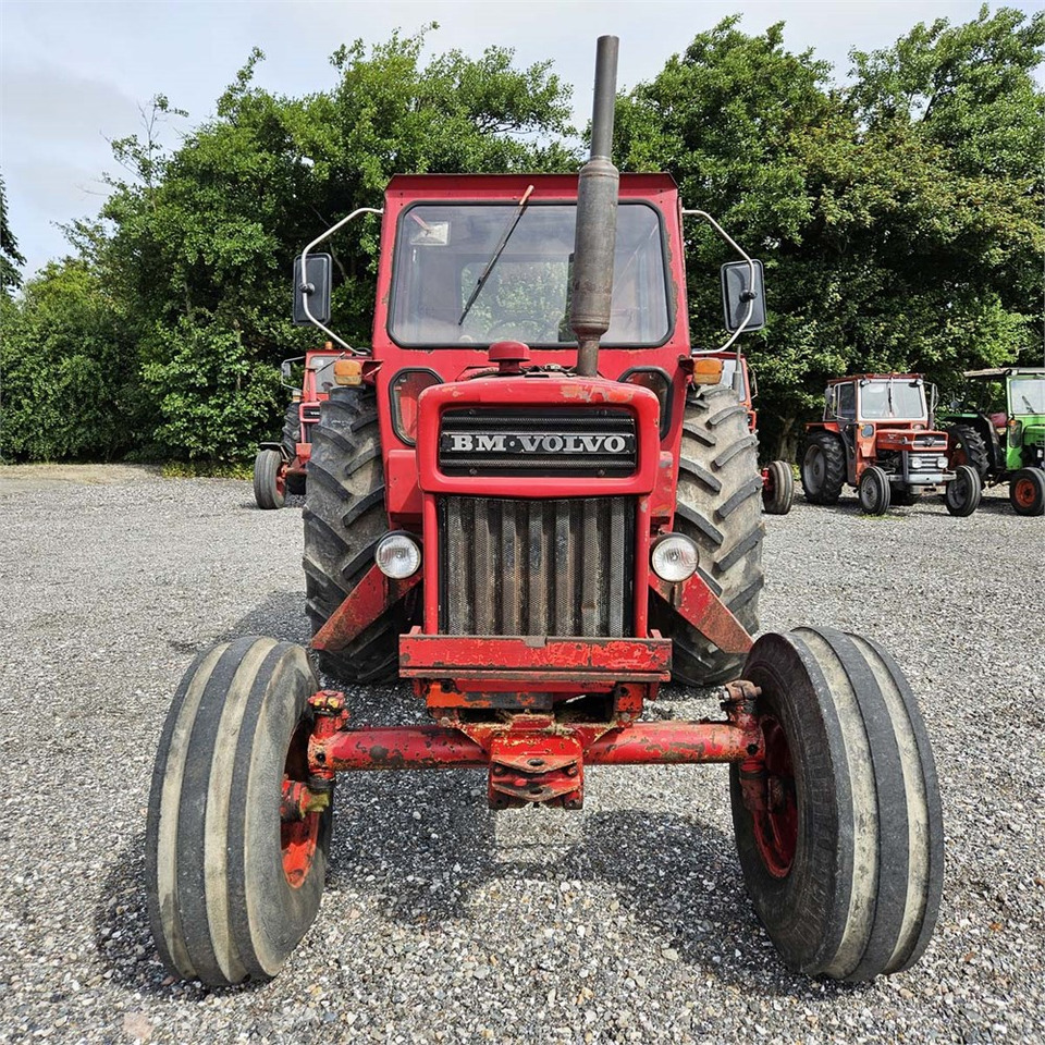 Volvo T800 B - Τρακτέρ: φωτογραφία 4 Volvo T800 B - Τρακτέρ: φωτογραφία 4