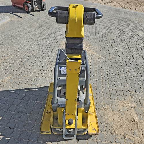 Wacker Neuson DPU 4545 - Δονητική πλάκα: φωτογραφία 2 Wacker Neuson DPU 4545 - Δονητική πλάκα: φωτογραφία 2