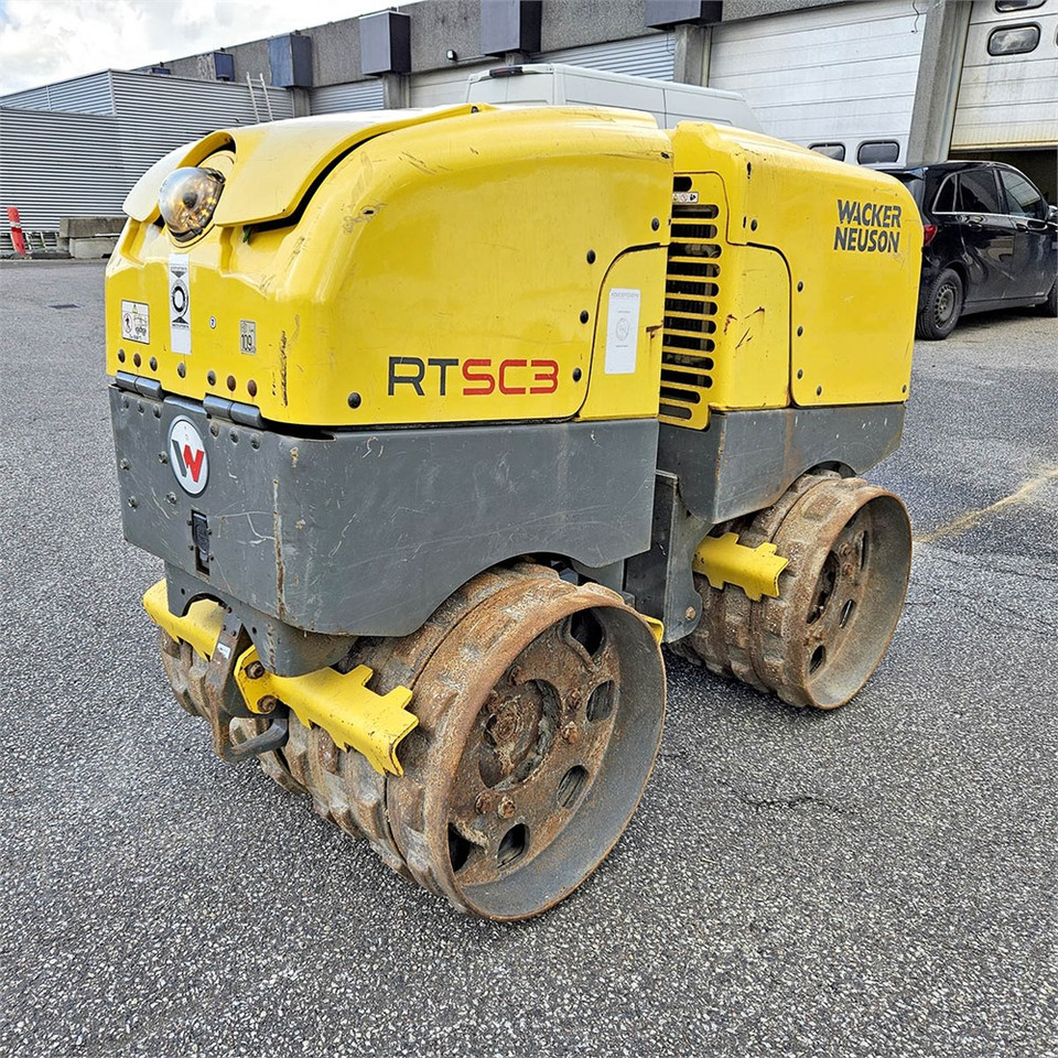 Wacker Neuson RT SC3 - Μικρος ασφαλτικός οδοστρωτήρας: φωτογραφία 1 Wacker Neuson RT SC3 - Μικρος ασφαλτικός οδοστρωτήρας: φωτογραφία 1