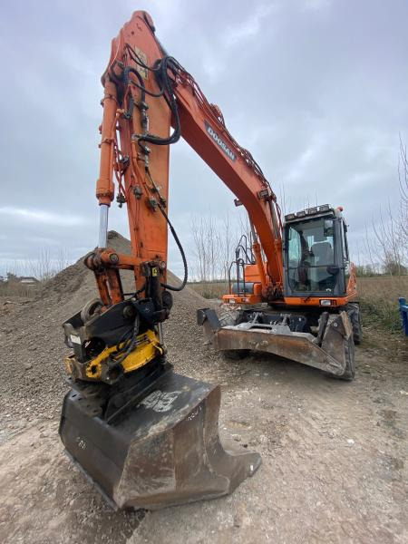 Doosan DX 160W-3 - Τροχοφόρος εκσκαφέας: φωτογραφία 4 Doosan DX 160W-3 - Τροχοφόρος εκσκαφέας: φωτογραφία 4