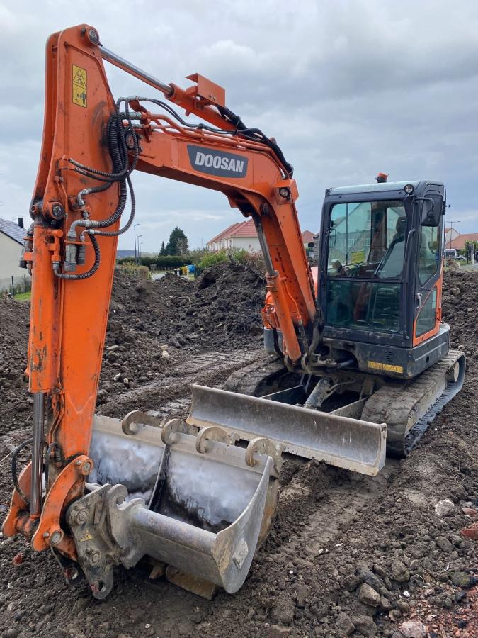 Doosan DX 62R-3 - Μίνι εκσκαφέας: φωτογραφία 3 Doosan DX 62R-3 - Μίνι εκσκαφέας: φωτογραφία 3