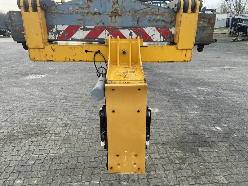 Seith Pipehandling Reachstacker 15036 - Reachstacker: φωτογραφία 3 Seith Pipehandling Reachstacker 15036 - Reachstacker: φωτογραφία 3