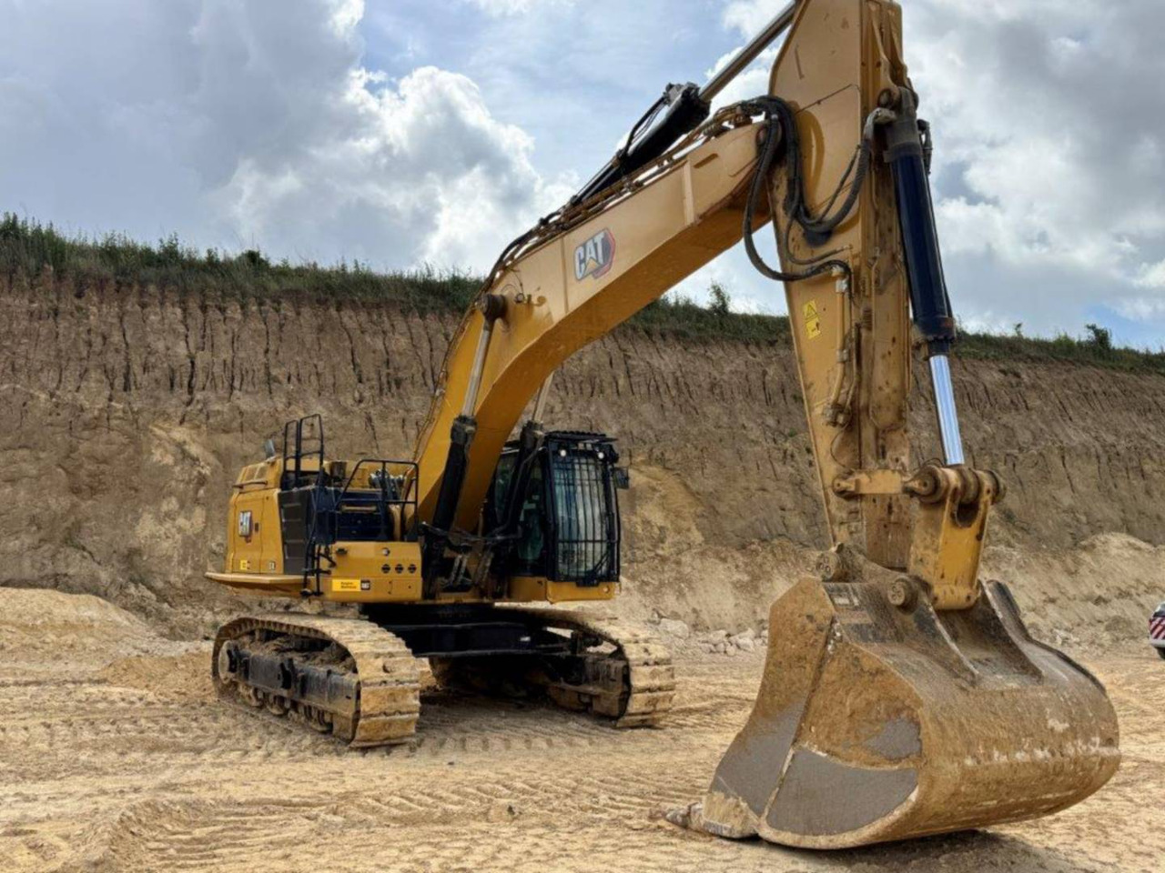 CAT 374-07 - Ερπυστριοφόρος εκσκαφέας: φωτογραφία 2 CAT 374-07 - Ερπυστριοφόρος εκσκαφέας: φωτογραφία 2