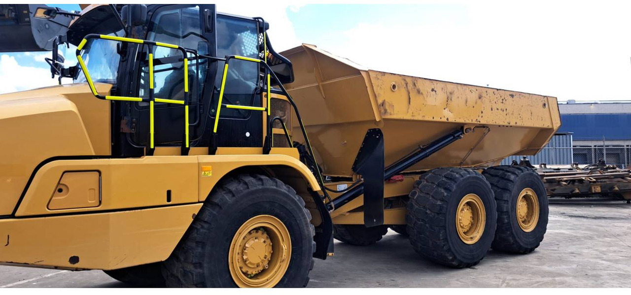 CAT 730 - Αρθρωτό φορτηγό: φωτογραφία 1 CAT 730 - Αρθρωτό φορτηγό: φωτογραφία 1
