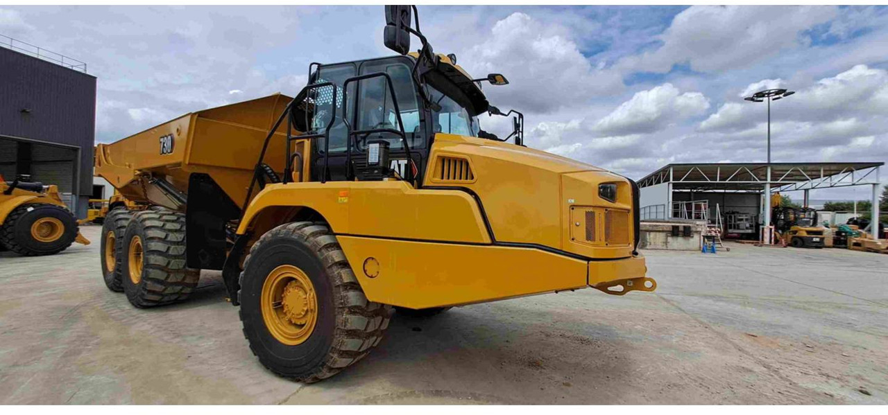 CAT 730 - Αρθρωτό φορτηγό: φωτογραφία 2 CAT 730 - Αρθρωτό φορτηγό: φωτογραφία 2