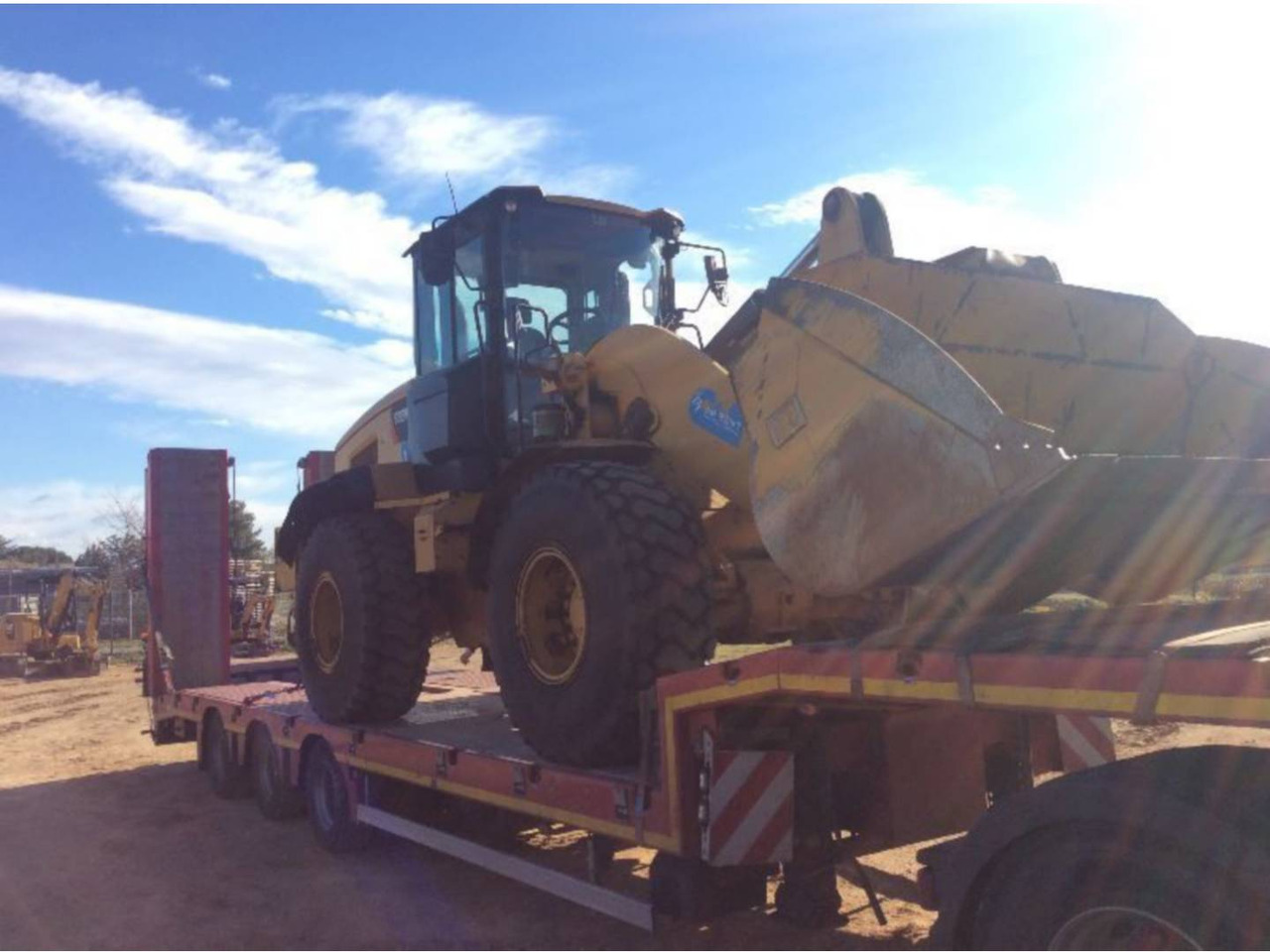 CAT 938M - Ελαστιχοφόρος φορτωτής: φωτογραφία 4 CAT 938M - Ελαστιχοφόρος φορτωτής: φωτογραφία 4