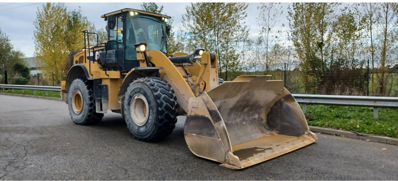 CAT 950M - Ελαστιχοφόρος φορτωτής: φωτογραφία 2 CAT 950M - Ελαστιχοφόρος φορτωτής: φωτογραφία 2