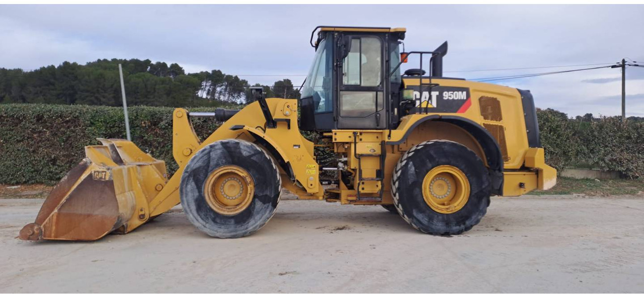 CAT 950M - Ελαστιχοφόρος φορτωτής: φωτογραφία 1 CAT 950M - Ελαστιχοφόρος φορτωτής: φωτογραφία 1