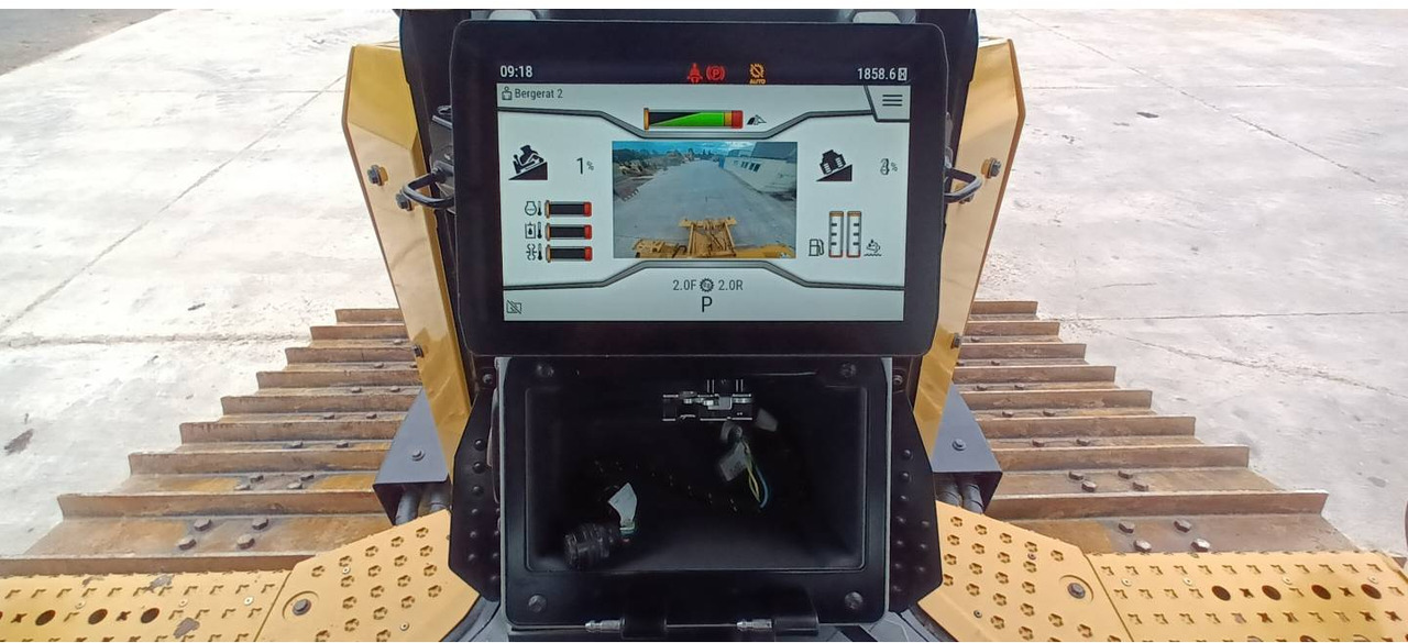 CAT D5 - Μπουλντόζα: φωτογραφία 5 CAT D5 - Μπουλντόζα: φωτογραφία 5