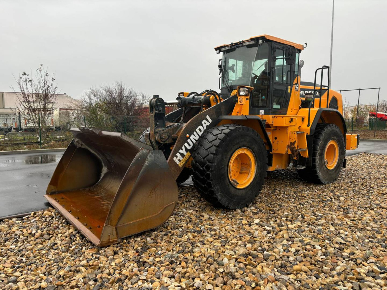 HYUNDAI HL960A - Ελαστιχοφόρος φορτωτής: φωτογραφία 2 HYUNDAI HL960A - Ελαστιχοφόρος φορτωτής: φωτογραφία 2