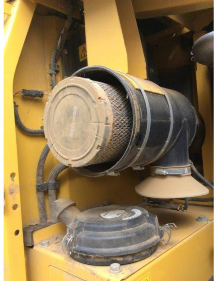 KOMATSU PC170.11 - Ερπυστριοφόρος εκσκαφέας: φωτογραφία 5 KOMATSU PC170.11 - Ερπυστριοφόρος εκσκαφέας: φωτογραφία 5