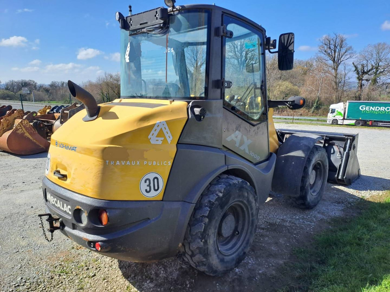 MECALAC AX1000 - Φορτωτής πλάγιας ολίσθησης: φωτογραφία 3 MECALAC AX1000 - Φορτωτής πλάγιας ολίσθησης: φωτογραφία 3