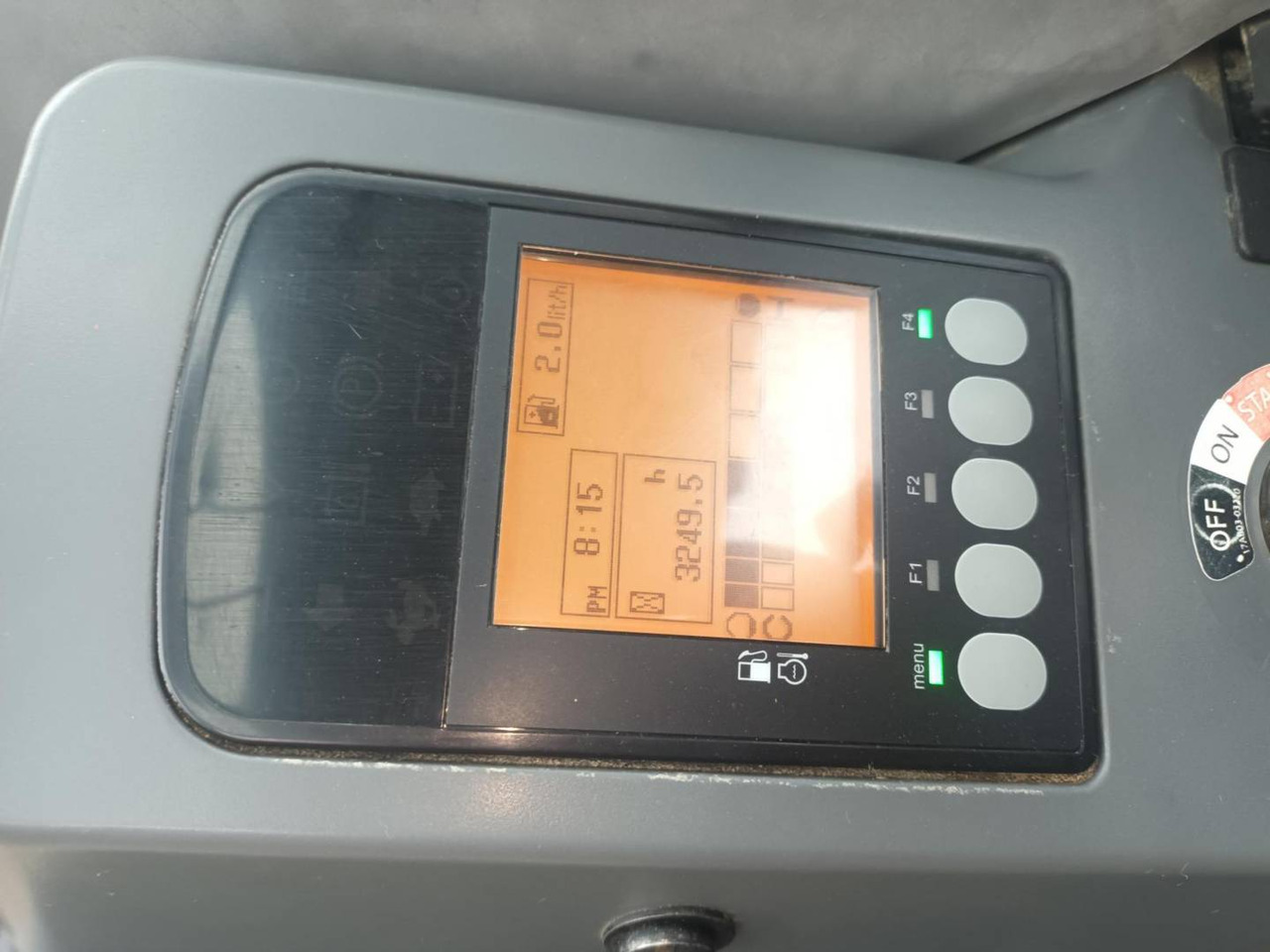 YANMAR SV100 - Ερπυστριοφόρος εκσκαφέας: φωτογραφία 5 YANMAR SV100 - Ερπυστριοφόρος εκσκαφέας: φωτογραφία 5