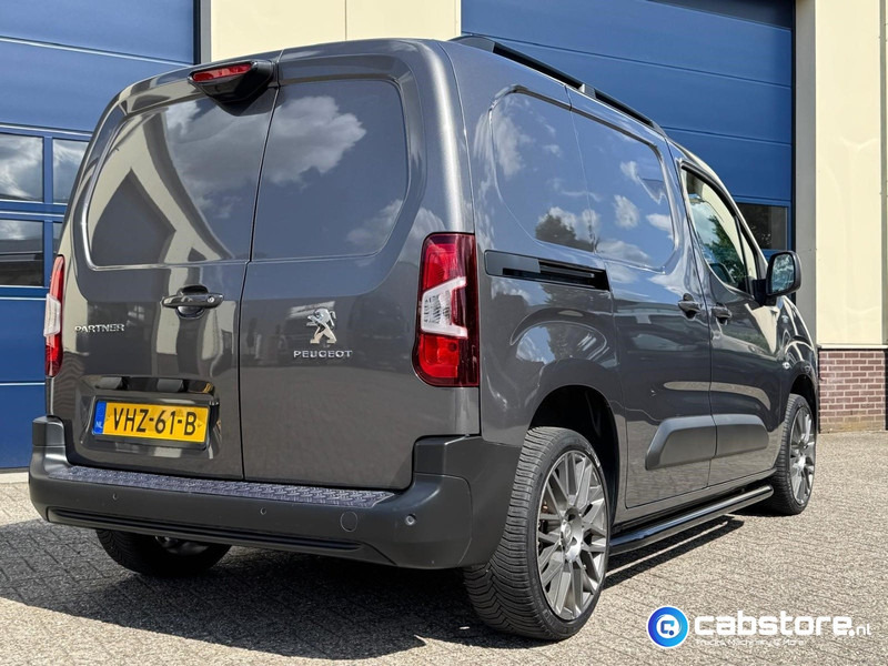 Peugeot Partner 1.5 Blue HDI Asphalt Euro 6 - Gesloten bestelwagen - Bouwjaar 2021 - Km 45.128 !! - Luxe uitvoering - Zeer mooi !! - Μικρό βαν: φωτογραφία 4 Peugeot Partner 1.5 Blue HDI Asphalt Euro 6 - Gesloten bestelwagen - Bouwjaar 2021 - Km 45.128 !! - Luxe uitvoering - Zeer mooi !! - Μικρό βαν: φωτογραφία 4