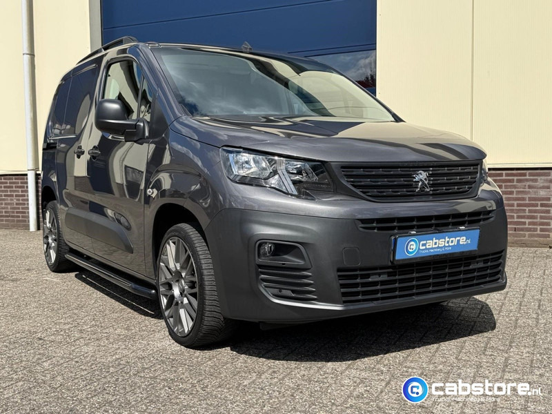 Peugeot Partner 1.5 Blue HDI Asphalt Euro 6 - Gesloten bestelwagen - Bouwjaar 2021 - Km 45.128 !! - Luxe uitvoering - Zeer mooi !! - Μικρό βαν: φωτογραφία 2 Peugeot Partner 1.5 Blue HDI Asphalt Euro 6 - Gesloten bestelwagen - Bouwjaar 2021 - Km 45.128 !! - Luxe uitvoering - Zeer mooi !! - Μικρό βαν: φωτογραφία 2