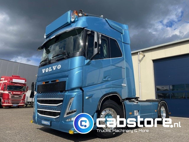 Volvo FH 460 4x2 Tractor Euro 6 (E) - Showtruck - Bouwjaar 2023 - Km 324.389 - Vloeistof pomp/PTO - VEB+ - Zeer goede conditie !! - Τράκτορας: φωτογραφία 2 Volvo FH 460 4x2 Tractor Euro 6 (E) - Showtruck - Bouwjaar 2023 - Km 324.389 - Vloeistof pomp/PTO - VEB+ - Zeer goede conditie !! - Τράκτορας: φωτογραφία 2