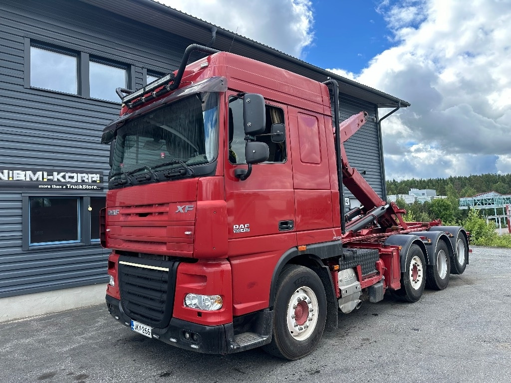 DAF XF105.410 8x2 - Φορτηγό φόρτωσης γάντζου: φωτογραφία 1 DAF XF105.410 8x2 - Φορτηγό φόρτωσης γάντζου: φωτογραφία 1