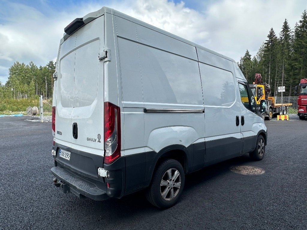 Iveco Daily 35S13 10m3 - Βαν: φωτογραφία 3 Iveco Daily 35S13 10m3 - Βαν: φωτογραφία 3