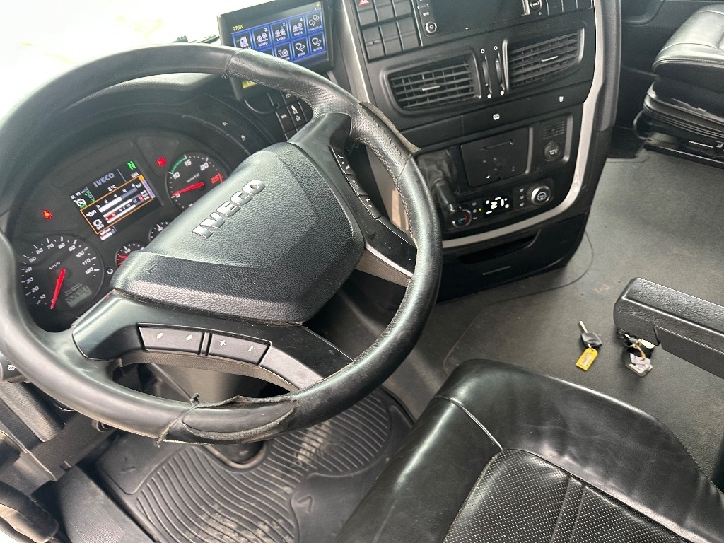 Φορτηγό ξυλείας Iveco X-WAY AS340x57 8x4: φωτογραφία 10