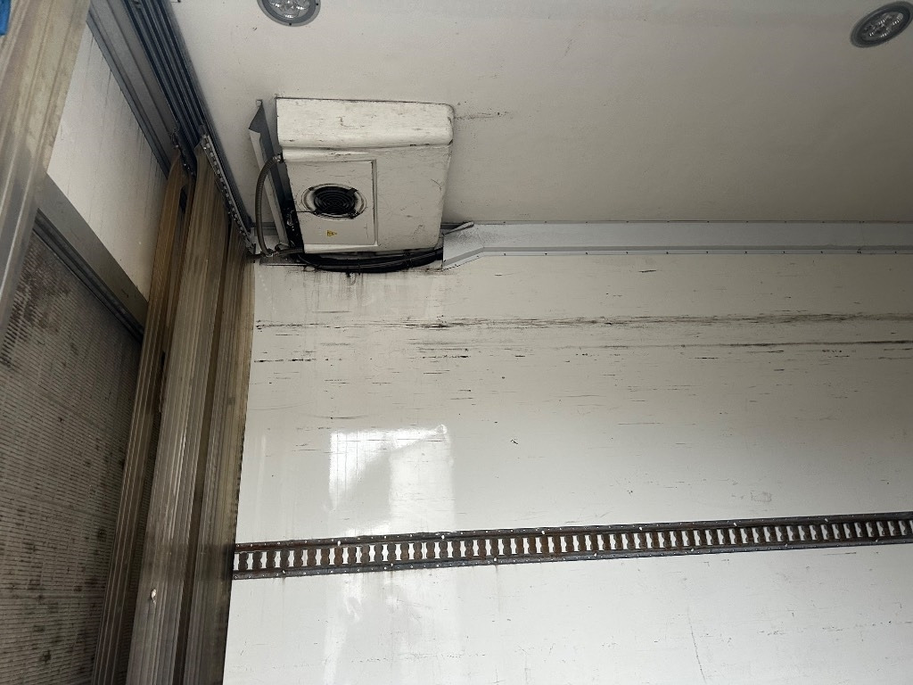 Mercedes-Benz Atego 818  - Φορτηγό ψυγείο: φωτογραφία 5 Mercedes-Benz Atego 818  - Φορτηγό ψυγείο: φωτογραφία 5