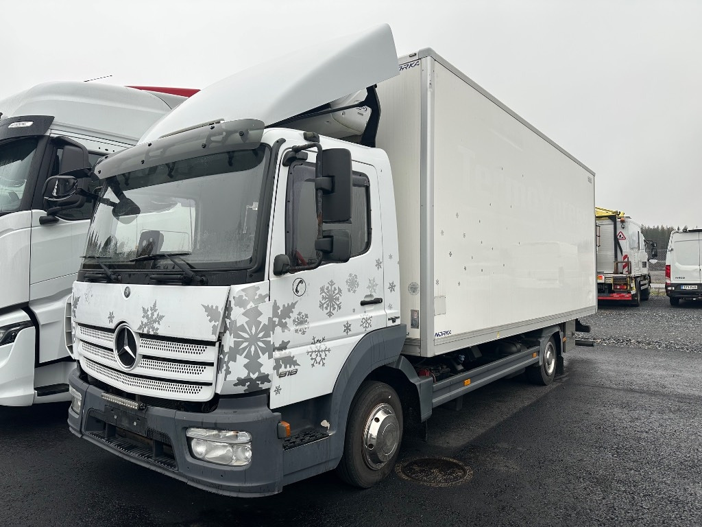 Mercedes-Benz Atego 818  - Φορτηγό ψυγείο: φωτογραφία 1 Mercedes-Benz Atego 818  - Φορτηγό ψυγείο: φωτογραφία 1
