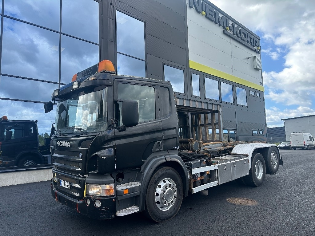 Scania P420 6x2*4 - Φορτηγό φόρτωσης γάντζου: φωτογραφία 1 Scania P420 6x2*4 - Φορτηγό φόρτωσης γάντζου: φωτογραφία 1