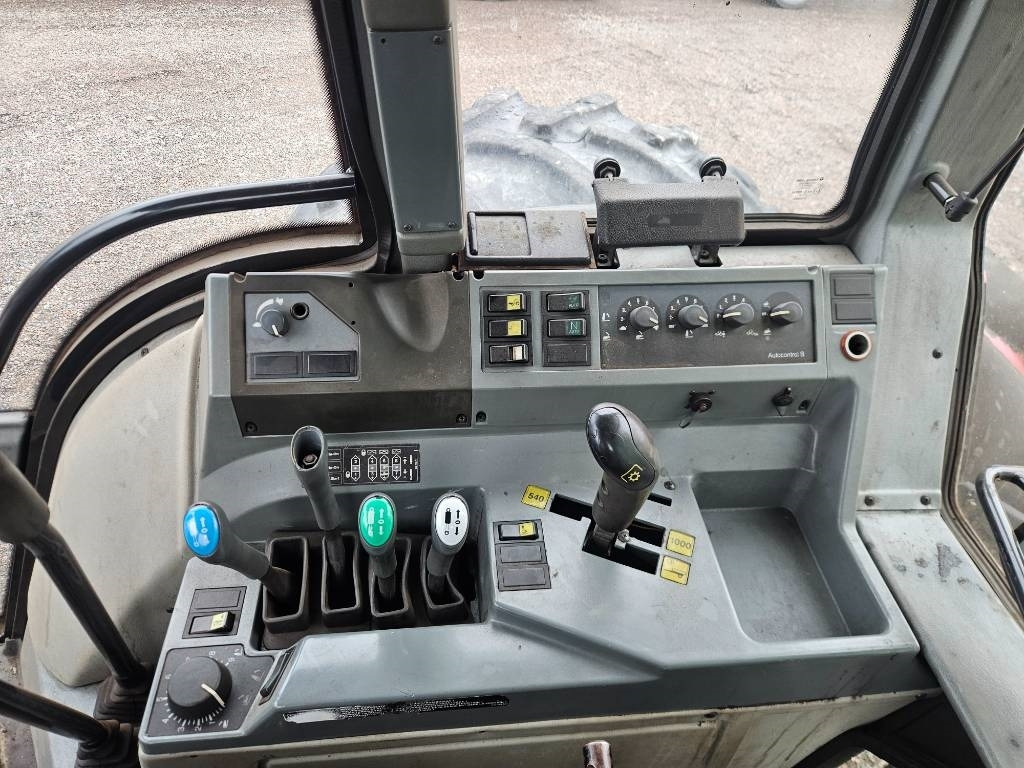 Τρακτέρ Valtra T 170: φωτογραφία 11 Τρακτέρ Valtra T 170: φωτογραφία 11