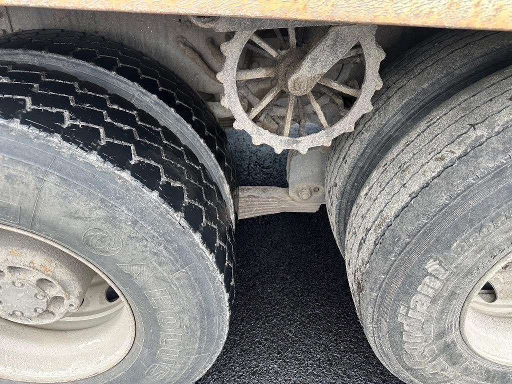 Volvo FH 12 420 8x2 + pv  - Φορτηγό ανατρεπόμενο: φωτογραφία 5 Volvo FH 12 420 8x2 + pv  - Φορτηγό ανατρεπόμενο: φωτογραφία 5