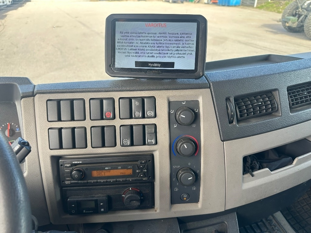 Volvo FL 280 - Φορτηγό κόφα: φωτογραφία 2 Volvo FL 280 - Φορτηγό κόφα: φωτογραφία 2