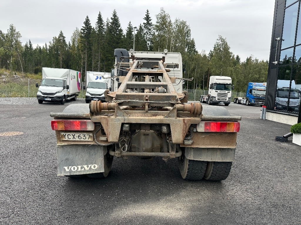 Volvo FM7 4x2 vaijerilaitteilla - Φορτηγό καδοφόρος φορτωτής: φωτογραφία 5 Volvo FM7 4x2 vaijerilaitteilla - Φορτηγό καδοφόρος φορτωτής: φωτογραφία 5