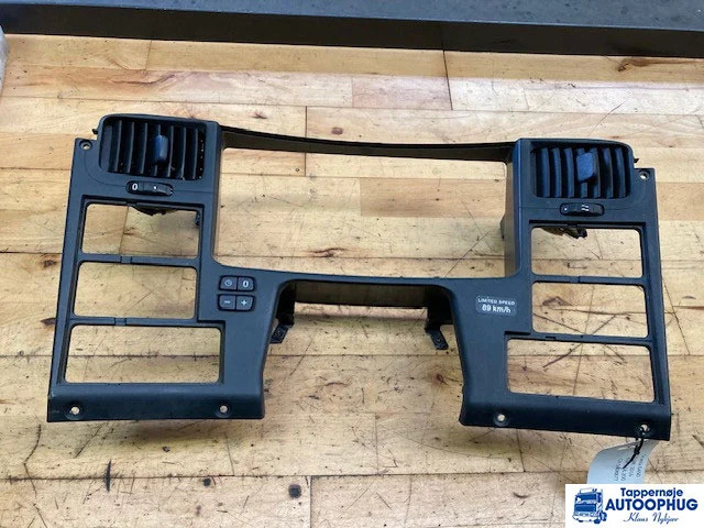 Scania Instrument panel – Scania 1911458 - Καμπίνα και εσωτερικό για Φορτηγό: φωτογραφία 1 Scania Instrument panel – Scania 1911458 - Καμπίνα και εσωτερικό για Φορτηγό: φωτογραφία 1