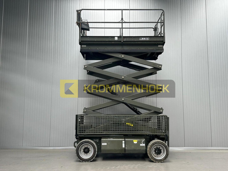 JLG M 3369 - Ψαλιδωτό ανυψωτικό: φωτογραφία 4 JLG M 3369 - Ψαλιδωτό ανυψωτικό: φωτογραφία 4