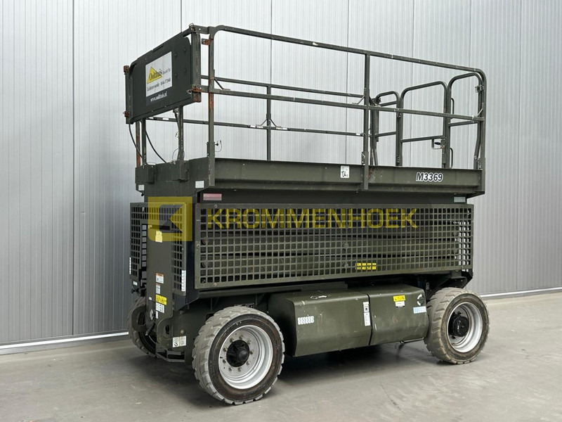 JLG M 3369 - Ψαλιδωτό ανυψωτικό: φωτογραφία 2 JLG M 3369 - Ψαλιδωτό ανυψωτικό: φωτογραφία 2