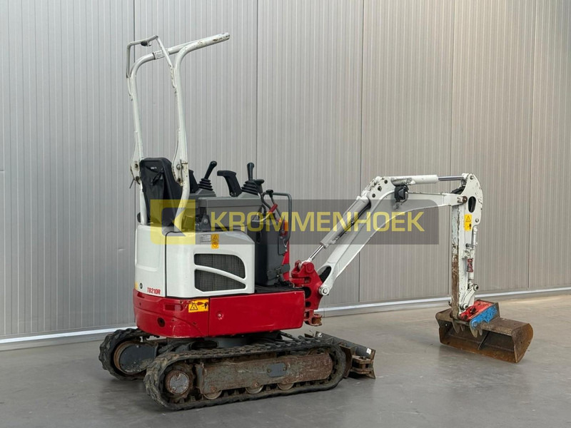 Takeuchi TB 210 R - Μίνι εκσκαφέας: φωτογραφία 4 Takeuchi TB 210 R - Μίνι εκσκαφέας: φωτογραφία 4