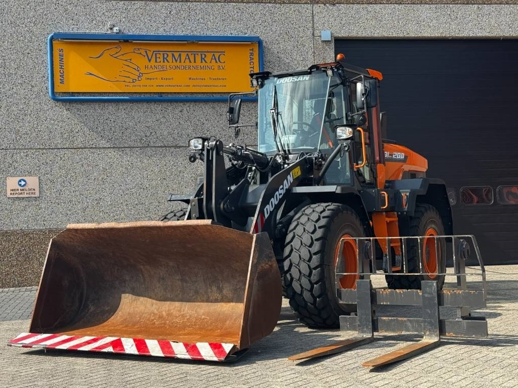Doosan DEVELON /DL200-7, central lubrication, 2022 - Φορτωτής πλάγιας ολίσθησης: φωτογραφία 2 Doosan DEVELON /DL200-7, central lubrication, 2022 - Φορτωτής πλάγιας ολίσθησης: φωτογραφία 2