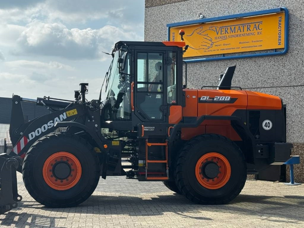 Doosan DEVELON / DOOSAN DL200-7, - Φορτωτής πλάγιας ολίσθησης: φωτογραφία 4 Doosan DEVELON / DOOSAN DL200-7, - Φορτωτής πλάγιας ολίσθησης: φωτογραφία 4