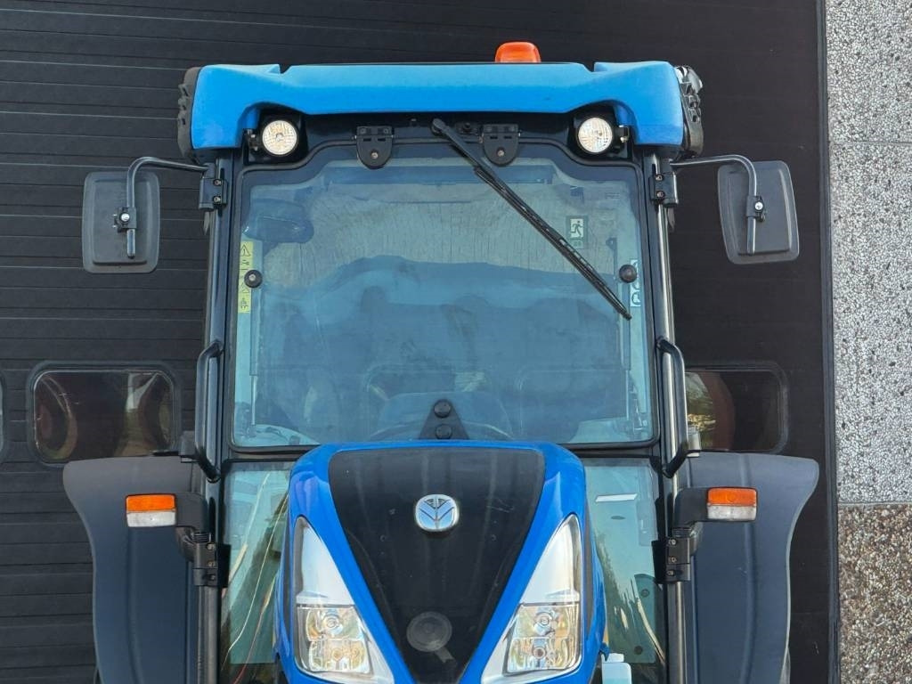 New Holland T4.100 DC, Low Profile, 2019, 3013 hours!! - Τρακτέρ: φωτογραφία 5 New Holland T4.100 DC, Low Profile, 2019, 3013 hours!! - Τρακτέρ: φωτογραφία 5