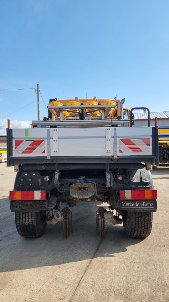 MERCEDES-BENZ Unimog U400 - Δημοτικό τρακτέρ: φωτογραφία 3 MERCEDES-BENZ Unimog U400 - Δημοτικό τρακτέρ: φωτογραφία 3