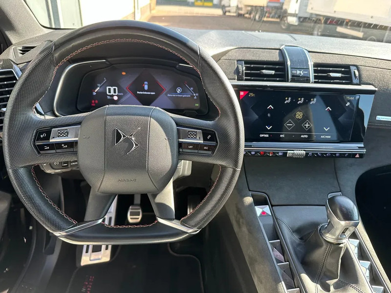 DS Ds 7 Crossback DS PERFORMANCE LINE, 71DKM, ALCANTARA, VIRTUAL COCKPIT, LMV - SUV: φωτογραφία 5 DS Ds 7 Crossback DS PERFORMANCE LINE, 71DKM, ALCANTARA, VIRTUAL COCKPIT, LMV - SUV: φωτογραφία 5