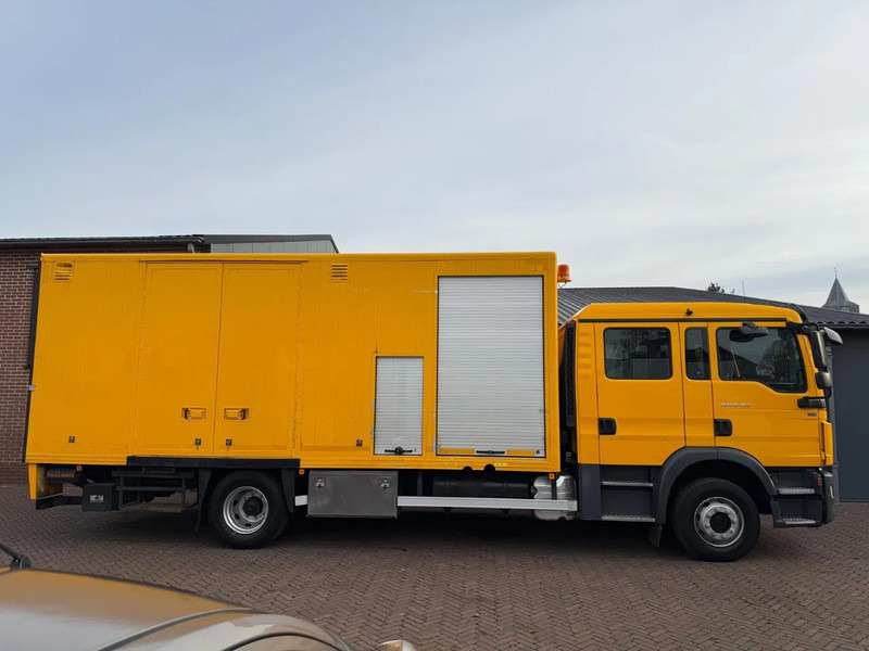 MAN TGM 15.250 E6 DC FUELSTATION ATLAS COPCO WaterTank - Φορτηγό κόφα: φωτογραφία 2 MAN TGM 15.250 E6 DC FUELSTATION ATLAS COPCO WaterTank - Φορτηγό κόφα: φωτογραφία 2
