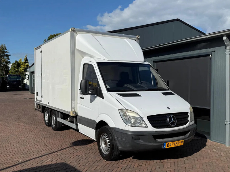 Mercedes-Benz Sprinter 311 CLixtar LBW 2.5 ton load be licence - Τράκτορας: φωτογραφία 1 Mercedes-Benz Sprinter 311 CLixtar LBW 2.5 ton load be licence - Τράκτορας: φωτογραφία 1