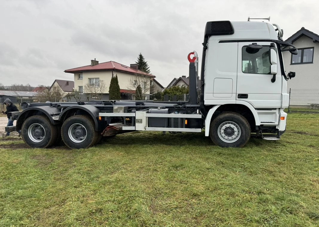 MERCEDES-BENZ ACTROS 2648 SPECJALNY PłUG 6X4!!! - Φορτηγό φόρτωσης γάντζου: φωτογραφία 4 MERCEDES-BENZ ACTROS 2648 SPECJALNY PłUG 6X4!!! - Φορτηγό φόρτωσης γάντζου: φωτογραφία 4