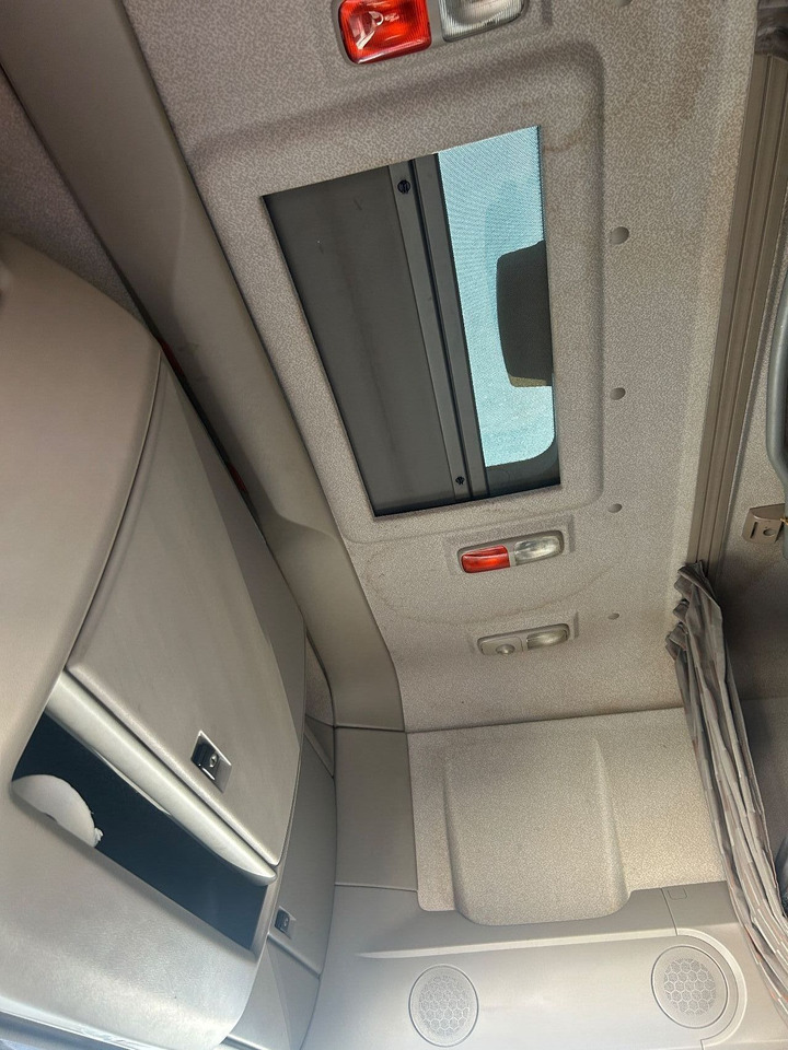 DAF XF 460 XF460 Super Space Cab - Τράκτορας: φωτογραφία 5 DAF XF 460 XF460 Super Space Cab - Τράκτορας: φωτογραφία 5