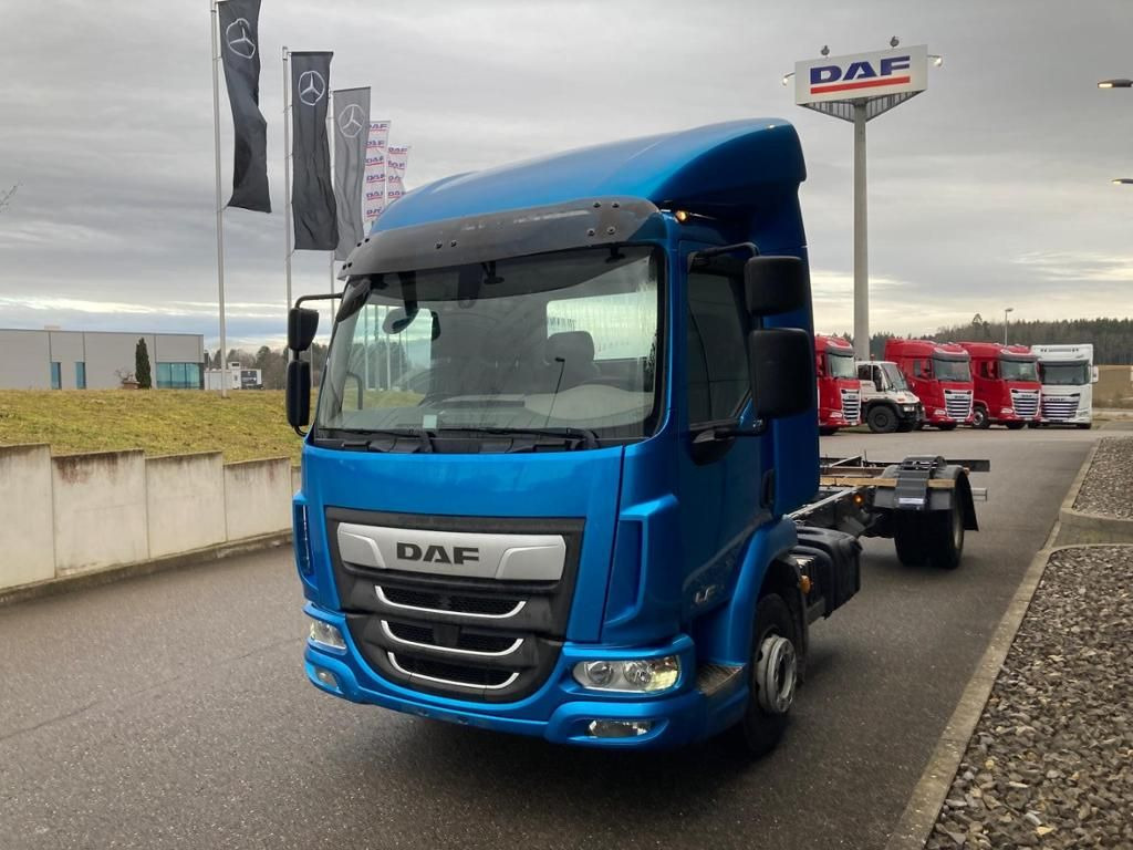 DAF LF 210 FA Standheizung / 5.00m Rd / 7.490kg - Φορτηγό σασί: φωτογραφία 4 DAF LF 210 FA Standheizung / 5.00m Rd / 7.490kg - Φορτηγό σασί: φωτογραφία 4