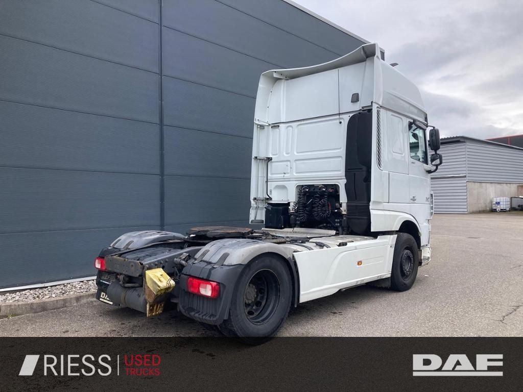 DAF XF 460 FT Super Space Cab Retarder - Τράκτορας: φωτογραφία 2 DAF XF 460 FT Super Space Cab Retarder - Τράκτορας: φωτογραφία 2