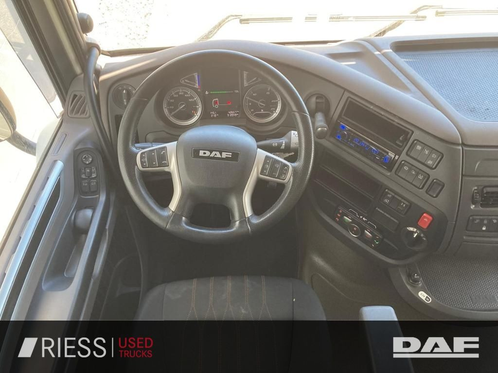 DAF XF 480 FT XF 480 FT SSC Intarder Standklima DAF XF 480 FT SSC Intarder Standklima SpurH LED - Τράκτορας: φωτογραφία 5 DAF XF 480 FT XF 480 FT SSC Intarder Standklima DAF XF 480 FT SSC Intarder Standklima SpurH LED - Τράκτορας: φωτογραφία 5