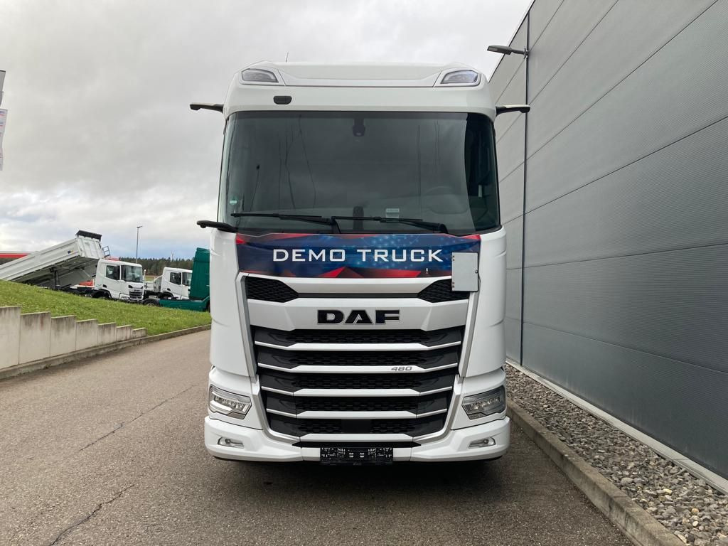 DAF XG 480 FT LED Intarder Kamera Hydraulik DAF XG 480 FT LED Intarder Kamera Hydraulik - Τράκτορας: φωτογραφία 2 DAF XG 480 FT LED Intarder Kamera Hydraulik DAF XG 480 FT LED Intarder Kamera Hydraulik - Τράκτορας: φωτογραφία 2